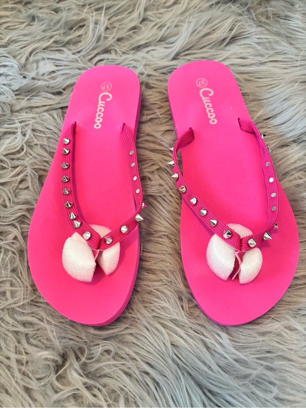 Cuccoo Hot Pink Spiked Studded Thong Sandals Flip Flop